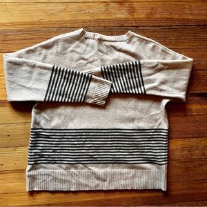 White + Warren 100% Cashmere Sweater